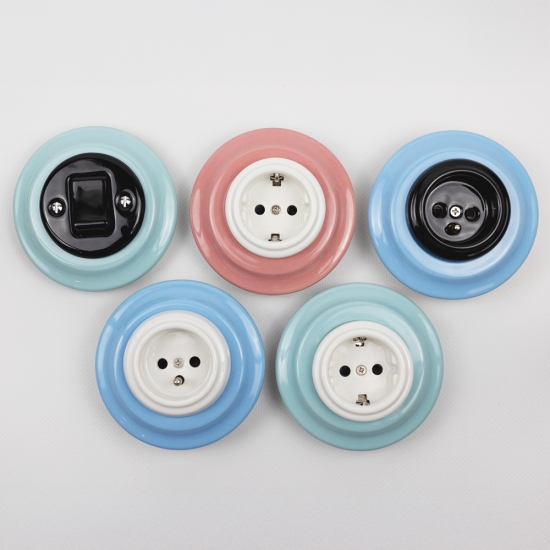 Flush-Mounted White Single Light Rocker Switch / 1 Gang One-Way Switch